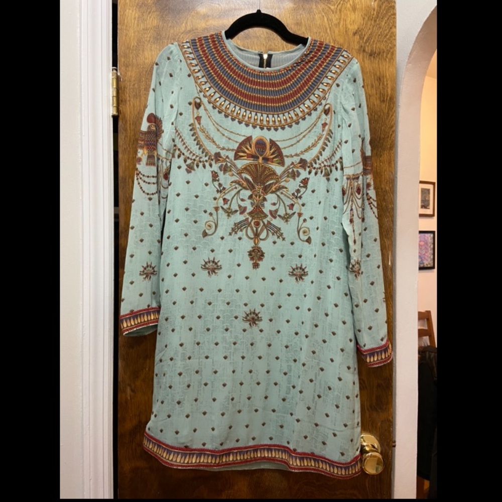 tarun tahiliani tunic